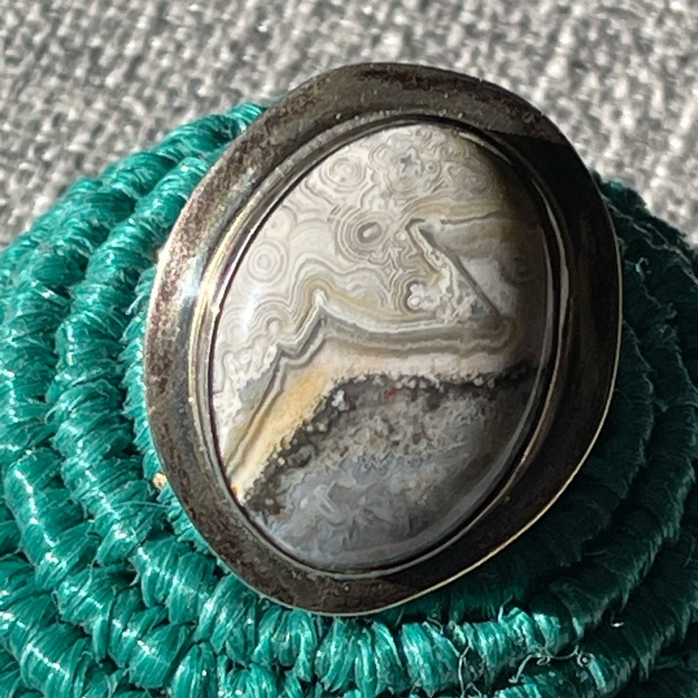Ramona Loloma Poleyma Hopi Artist Lace Agate & Sterling Silver Pin